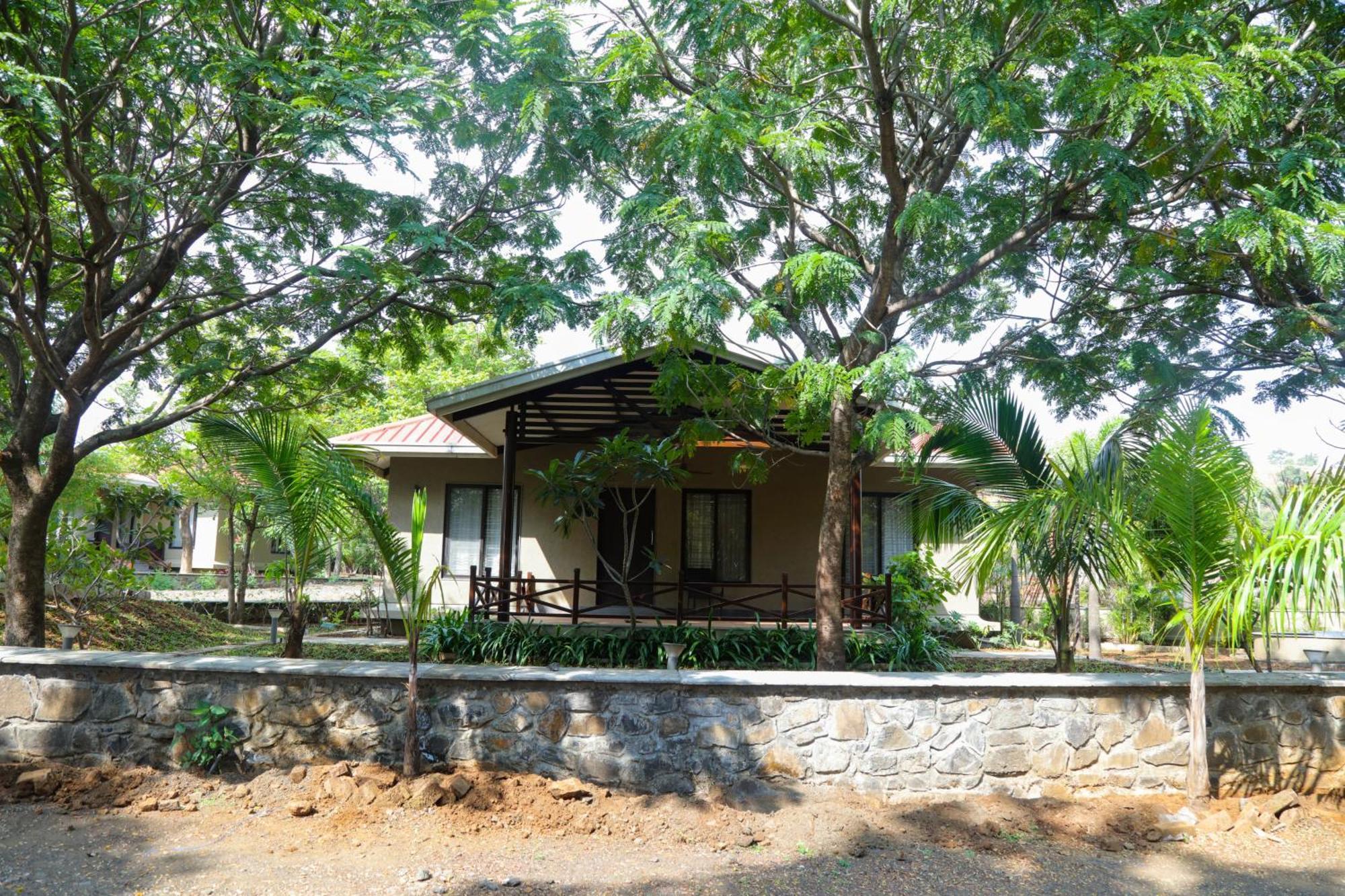 E&G Green Courts Resort At Koroli Hill Station Nashik Zewnętrze zdjęcie